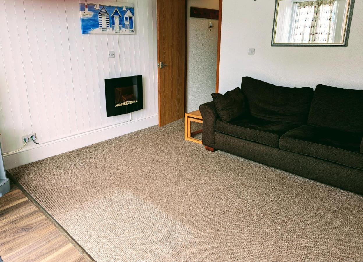 Seaside Chalet - Sleeps 6 Kingsdown  外观 照片