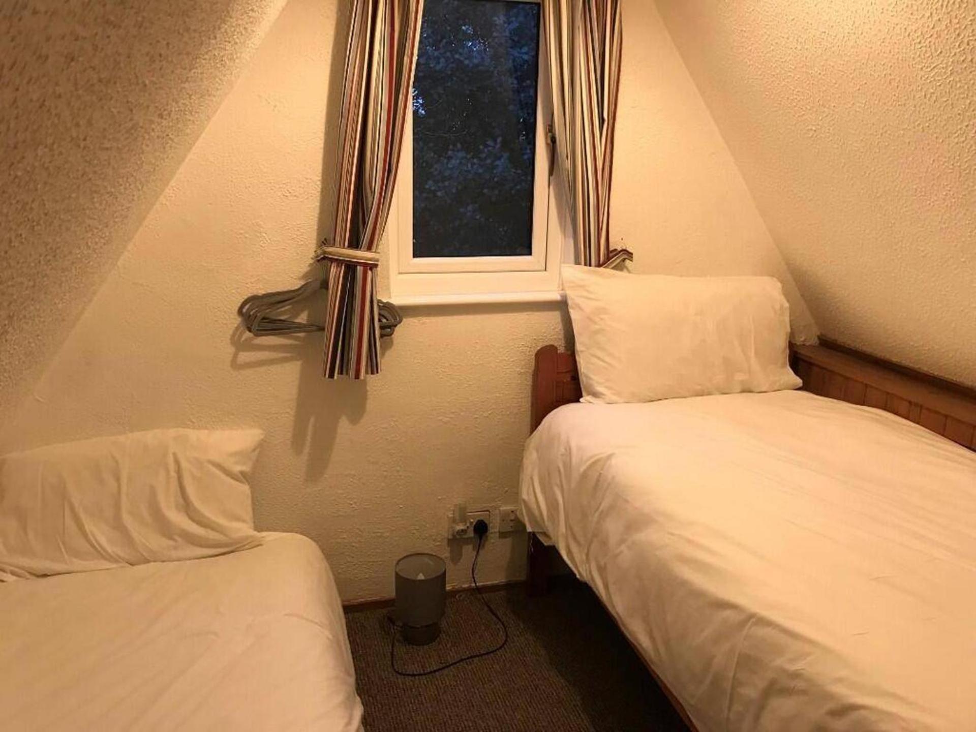 Seaside Chalet - Sleeps 6 Kingsdown  外观 照片