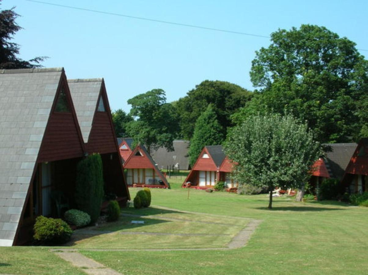 Seaside Chalet - Sleeps 6 Kingsdown  外观 照片